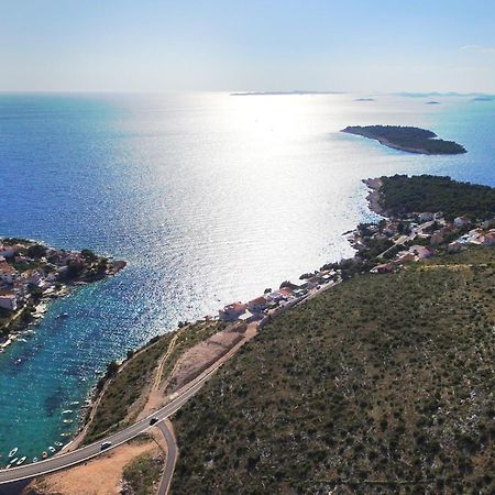 Apartments By The Sea Bilo, Primosten - 14601 Luaran gambar