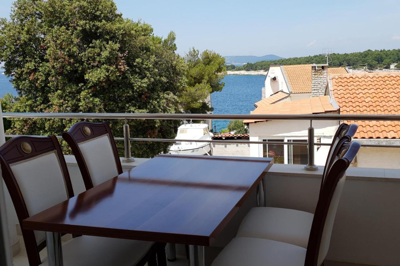 Apartments By The Sea Bilo, Primosten - 14601 Luaran gambar